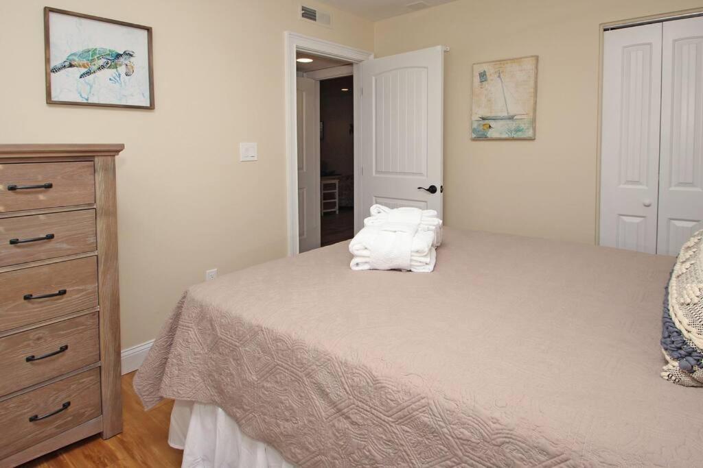 Cute 2 Bedroom, 2 Bath Condo At Folly Field Beach Hilton Head Island Εξωτερικό φωτογραφία