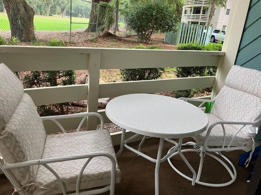 Cute 2 Bedroom, 2 Bath Condo At Folly Field Beach Hilton Head Island Εξωτερικό φωτογραφία