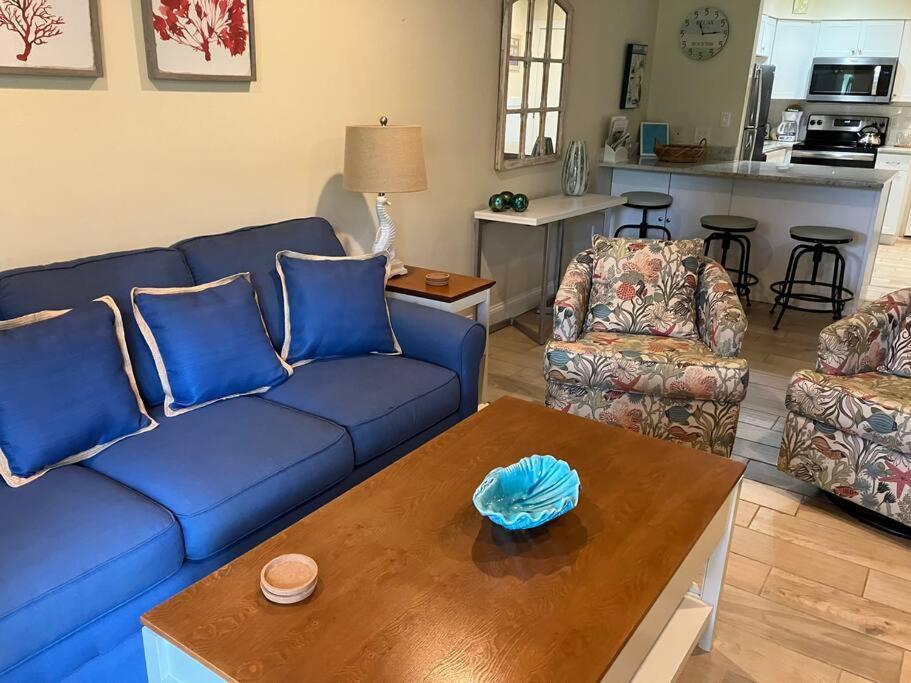 Cute 2 Bedroom, 2 Bath Condo At Folly Field Beach Hilton Head Island Εξωτερικό φωτογραφία
