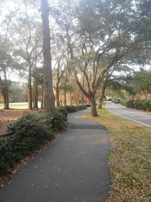 Cute 2 Bedroom, 2 Bath Condo At Folly Field Beach Hilton Head Island Εξωτερικό φωτογραφία